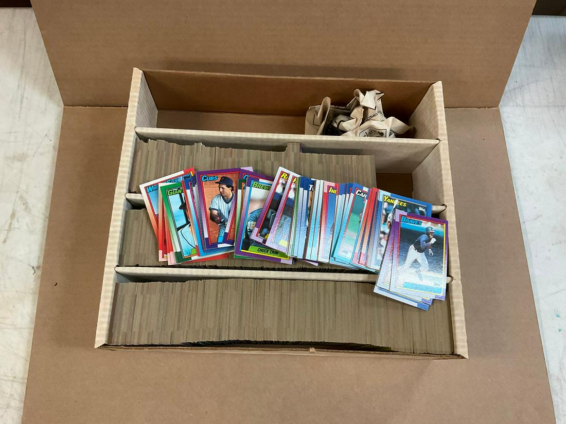 Baseball cards including 90's Topps: Baseball cards including 90's Topps