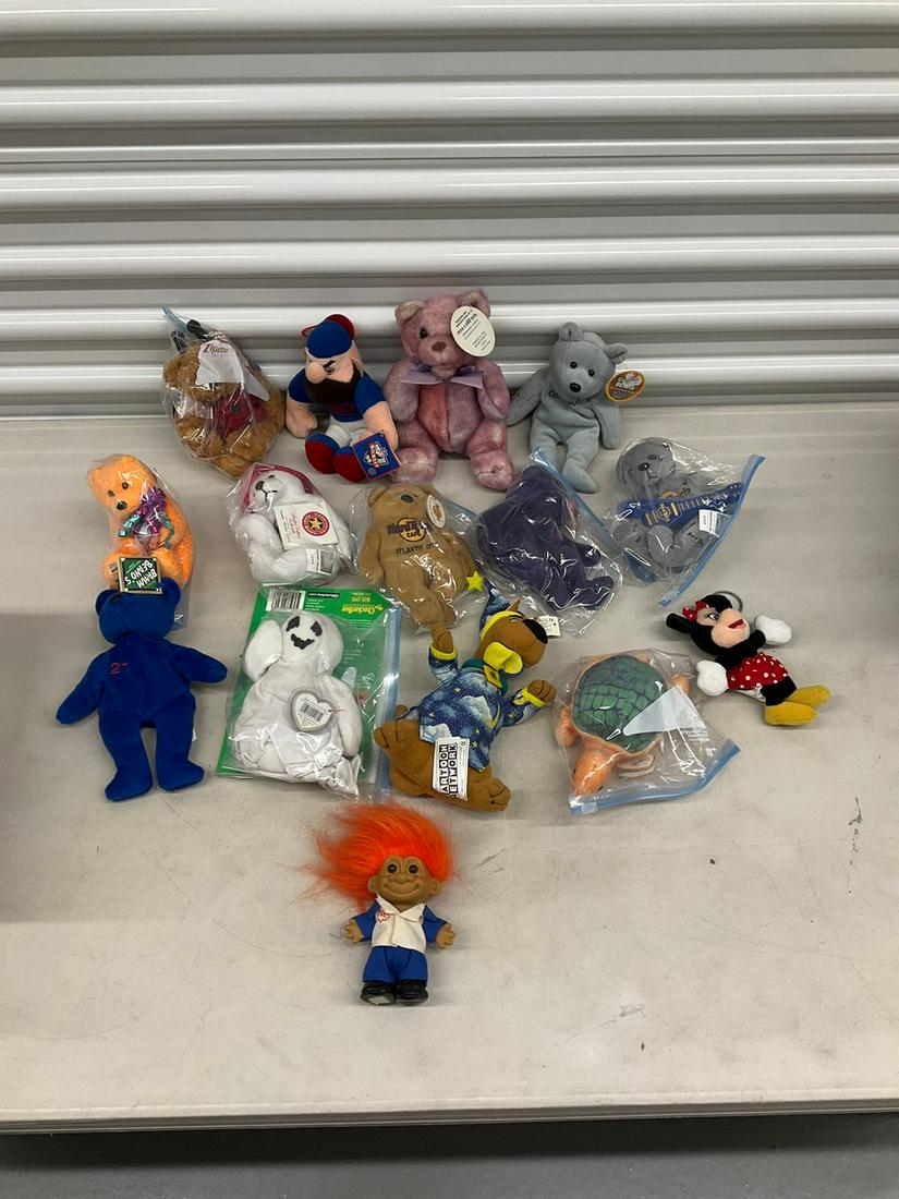 Large lot of beanie babies, minnie plush, trolls doll and more: Large lot of beanie babies, minnie plush, trolls doll and more