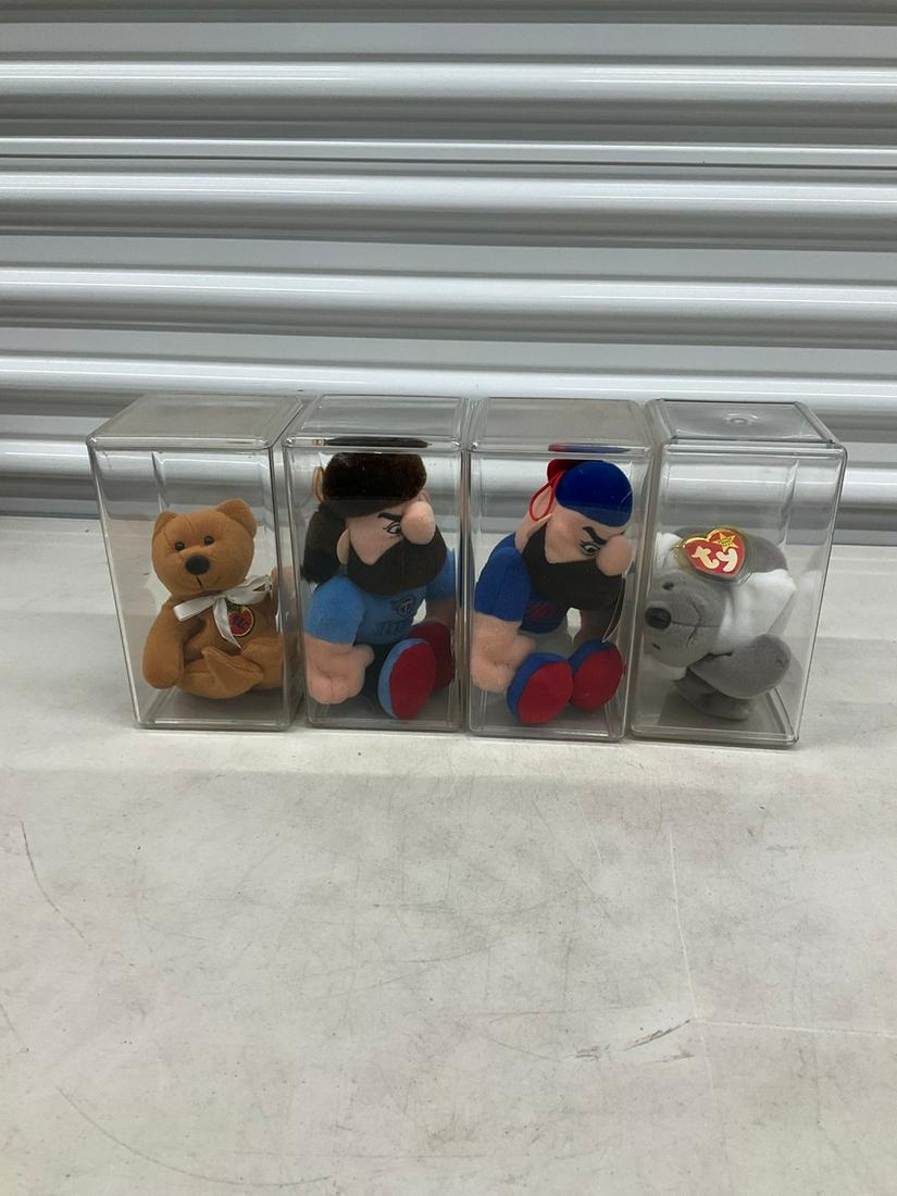 Lot of 4 beanie babies: Lot of 4 beanie babies