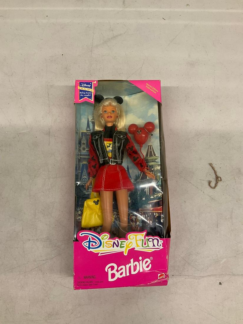 Disney Fun Barbie in box: Disney Fun Barbie in box
