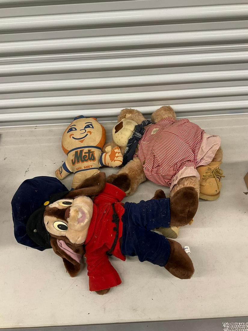 Vintage Mr. Met doll, Furskin Bear, Fieval stuffed animal talllest 24 inches: Vintage Mr. Met doll, Furskin Bear, Fieval stuffed animal talllest 24 inches