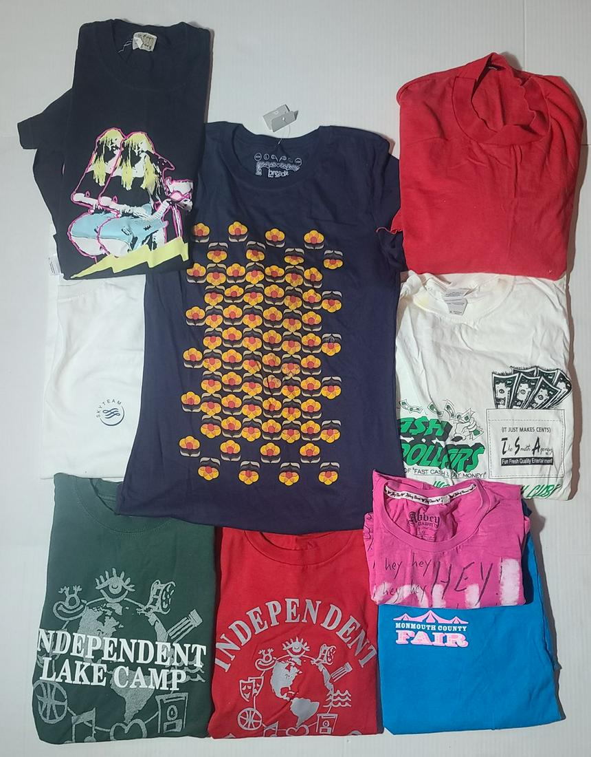 Tshirts incl Vintage and Brie Larson Assorted Sizes: Tshirts incl Vintage and Brie Larson Assorted Sizes