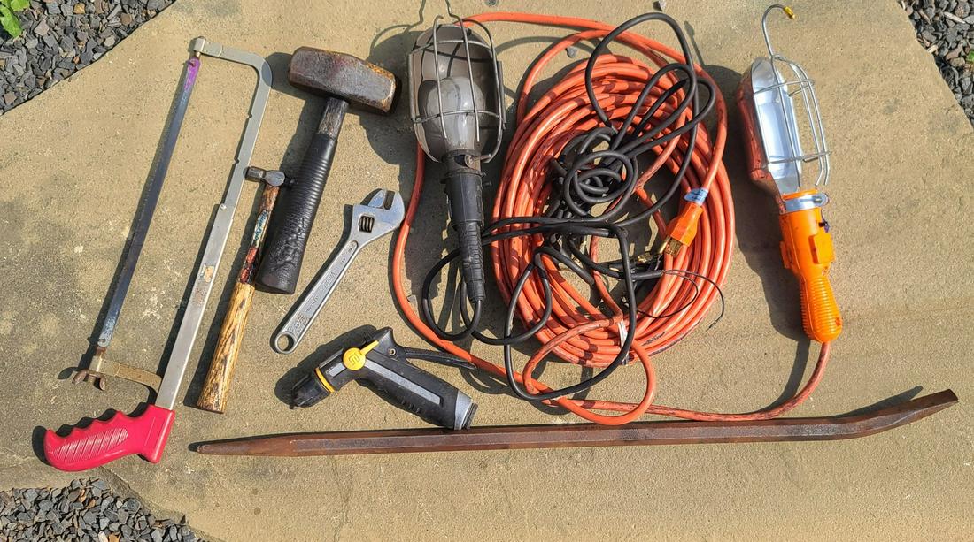 Tools incl Work lights (1 of 1)