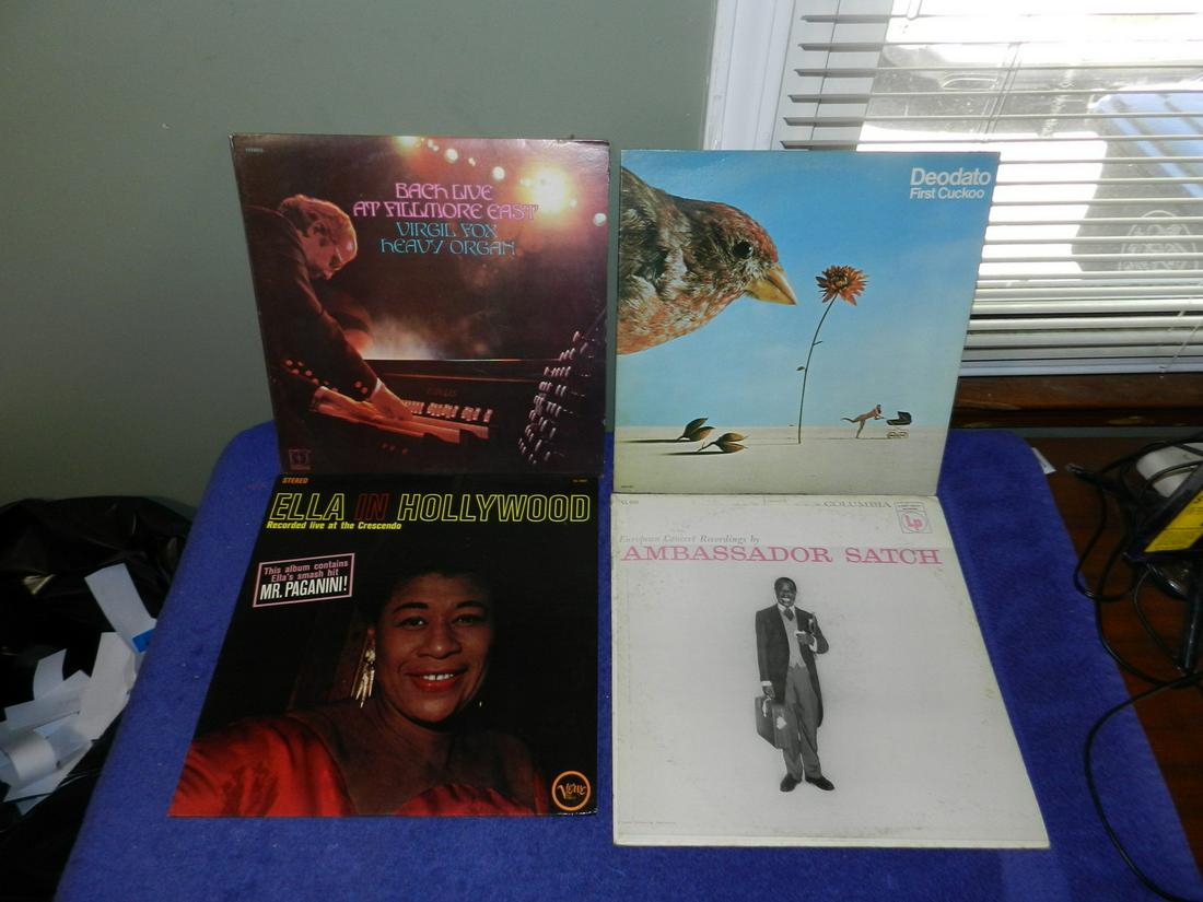 LOT OF VINTAGE RECORDS ELLA FITZGERALD SATCH (1 of 1)