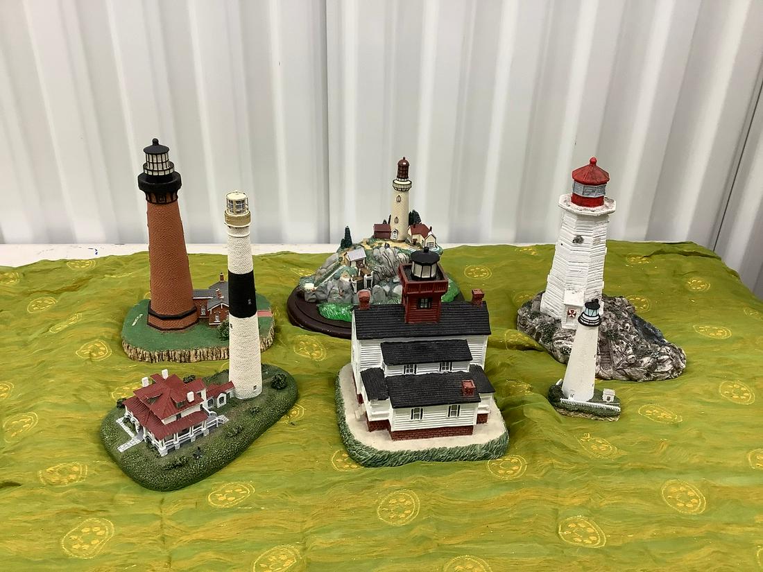 Lot of Lighthouses including The Danbury Mint, Lenox(Needs Repair), Scaasis and More Tallest 7.5 in.: Lot of Lighthouses including The Danbury Mint, Lenox(Needs Repair), Scaasis and More Tallest 7.5 in.