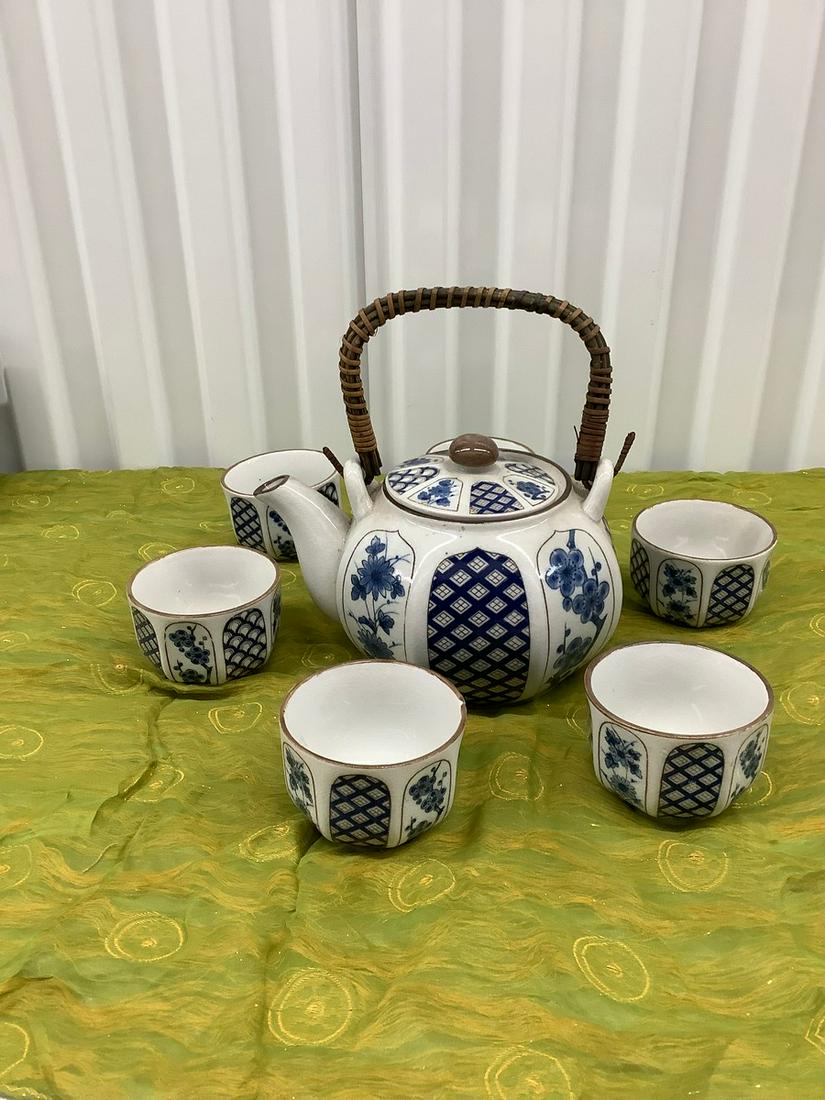 OMC Japan Sake Seven Piece Set Tallest 9 in. (1 of 1)