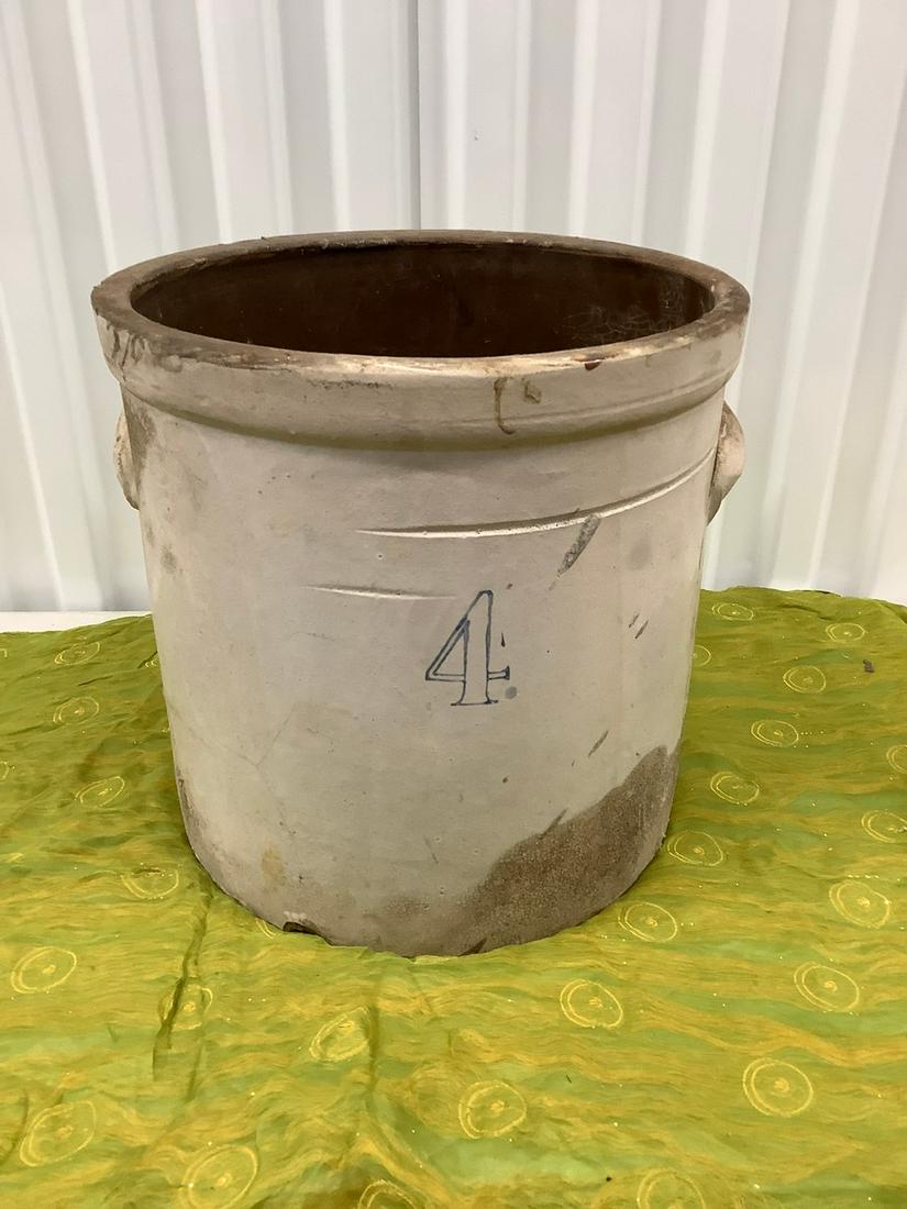 Large No. 4 Crock 11.5 in.: Large No. 4 Crock 11.5 in.