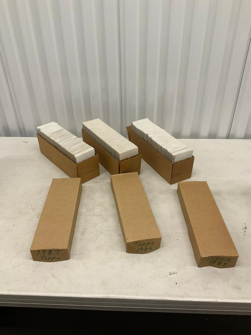 Large lot of Topps baseball cards 1987-1989 (1 of 1)