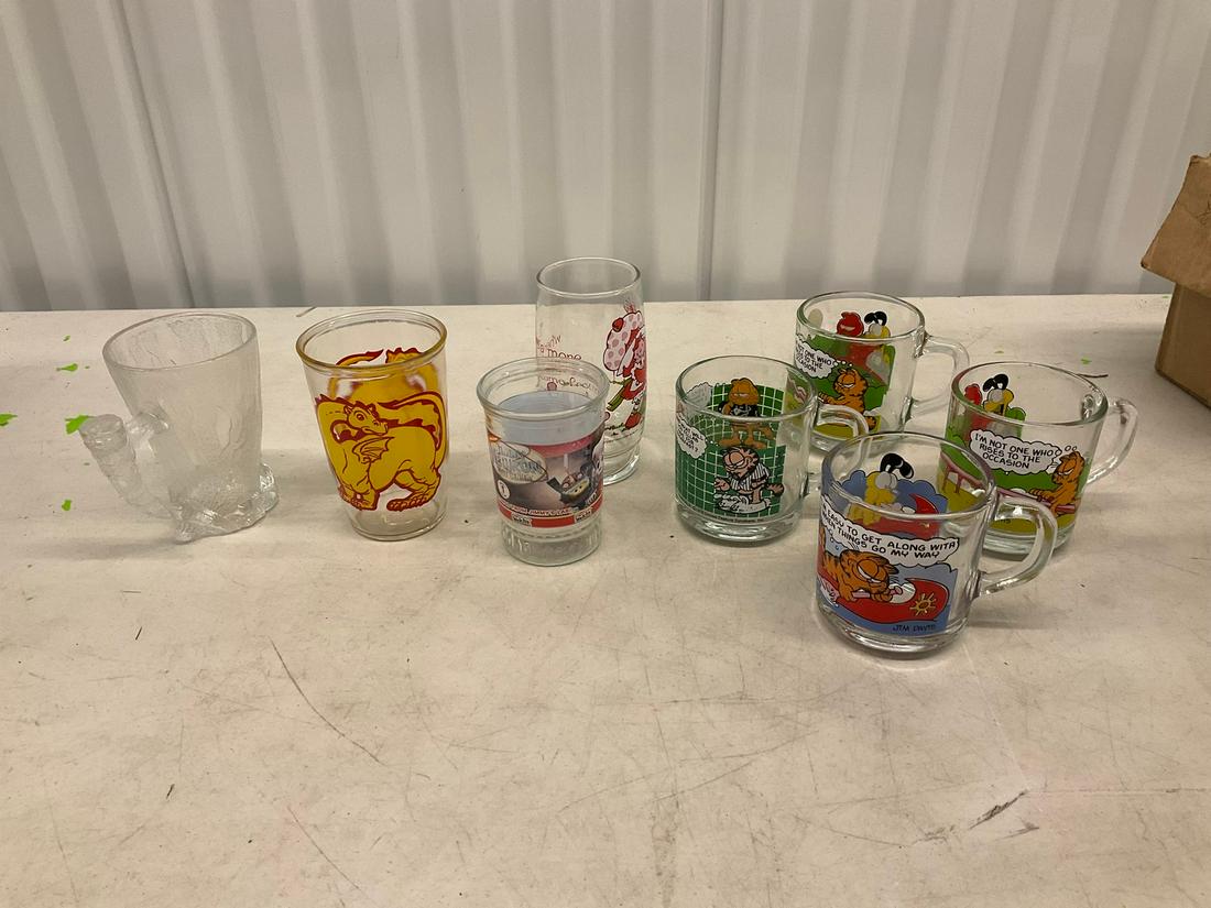 Lot of collectible character glasses (Garfield, Jimmy Neutron, and more): Lot of collectible character glasses (Garfield, Jimmy Neutron, and more)