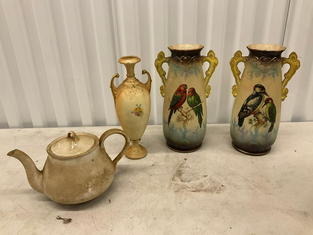 Three vases decorate (two birds themed made in Austria) and tea pot (1 of 1)