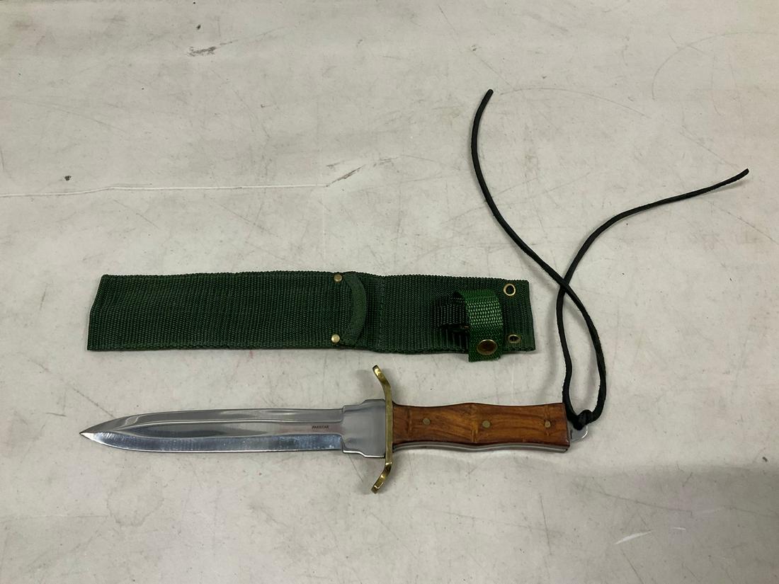 Pakistan Fixed knife with  cloth sheeth (1 of 1)