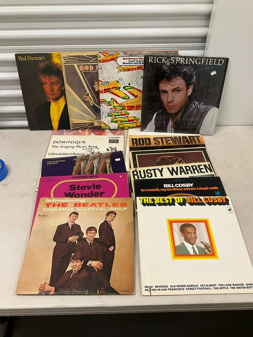 Lot of varous records including Dirty Dancing, Stevie Wonder, The Beatles and more: Lot of varous records including Dirty Dancing, Stevie Wonder, The Beatles and more