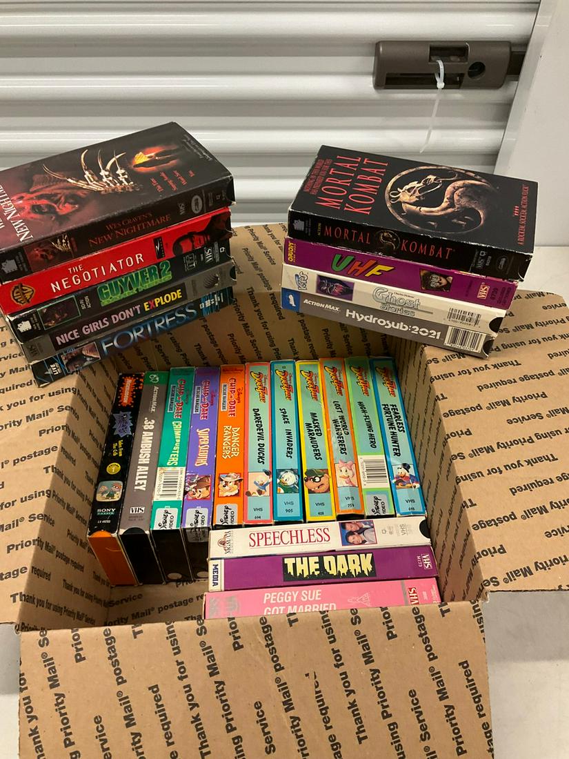 Lot of VHS Tapes inlcuding Mortal Kombat, Rugrats, Duck Tales and more: Lot of VHS Tapes inlcuding Mortal Kombat, Rugrats, Duck Tales and more