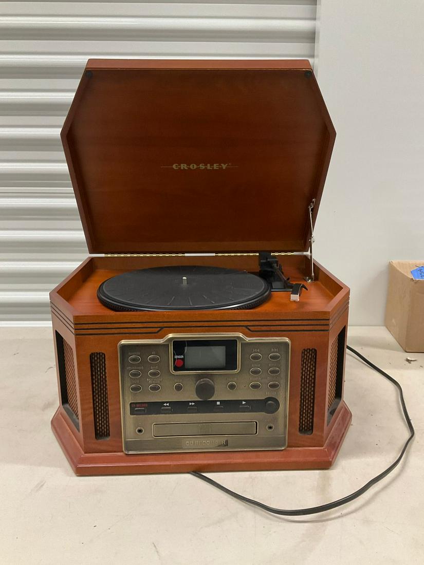 Crossley Turn table with cassette/disc player and radio (1 of 1)