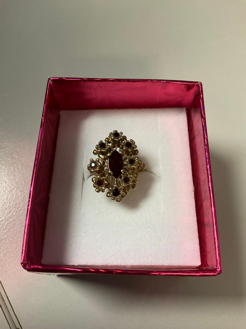 18kt Goldplated Garnets Cocktail Ring (1 of 1)