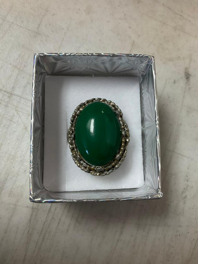 Large Green Stone Stone Silver Ring (1 of 1)