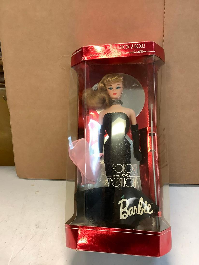 1994 "Solo in the Spotlight" Barbie N.I.B.: 1994 "Solo in the Spotlight" Barbie N.I.B.