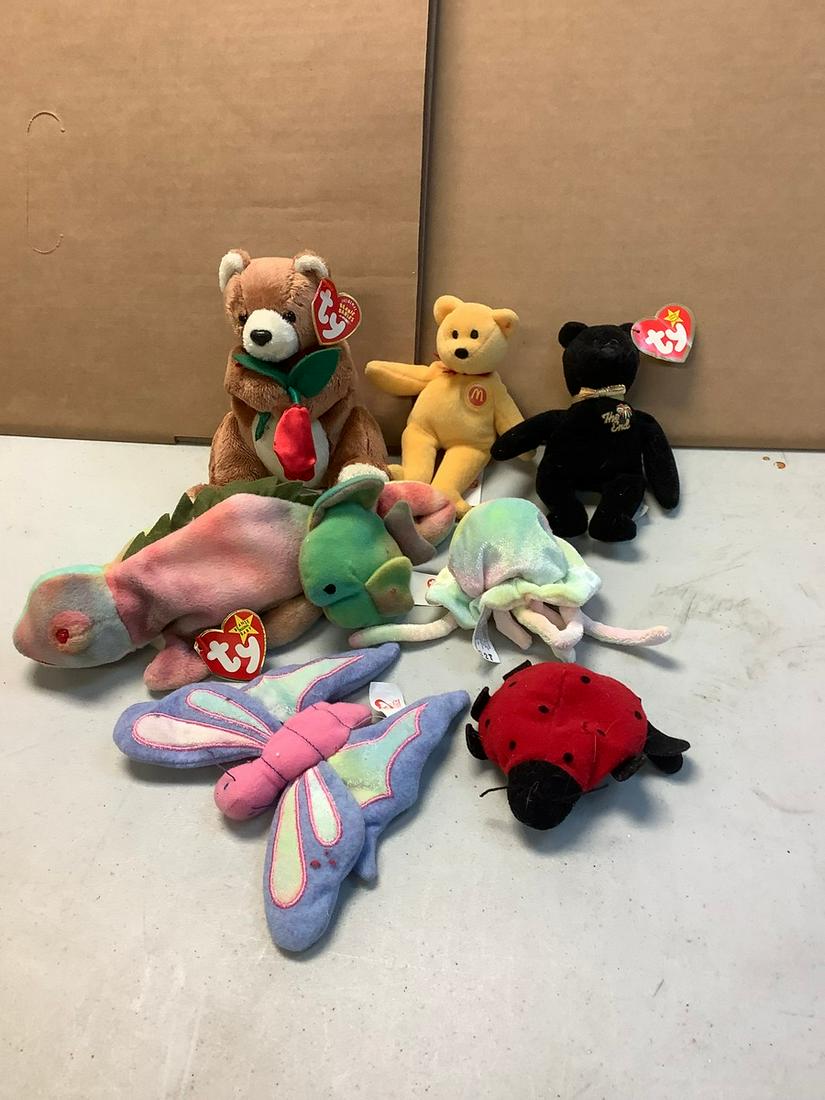 8 Vintage "Beanie Babies": 8 Vintage "Beanie Babies"