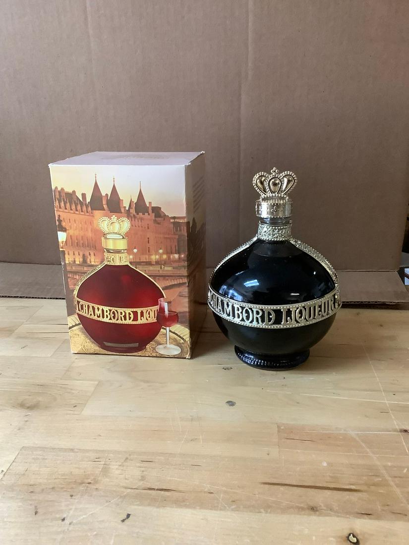 Chambord Liqueur Royale de France 750ml. Sealed: Any contents in bottle is Free; You are bidding on the bottle & unbroken tax stamp