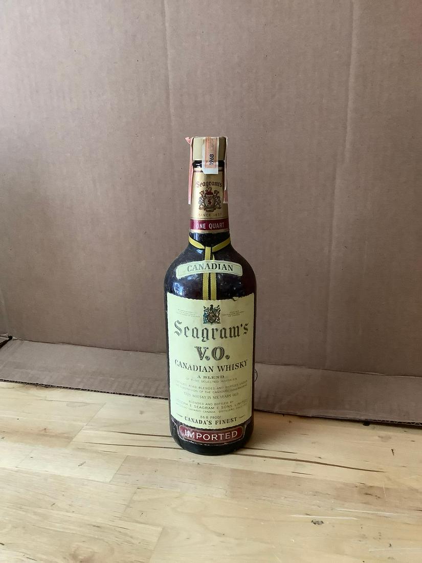 Seagram's V.O. Canadian Whisky 1qt. Sealed (1 of 1)