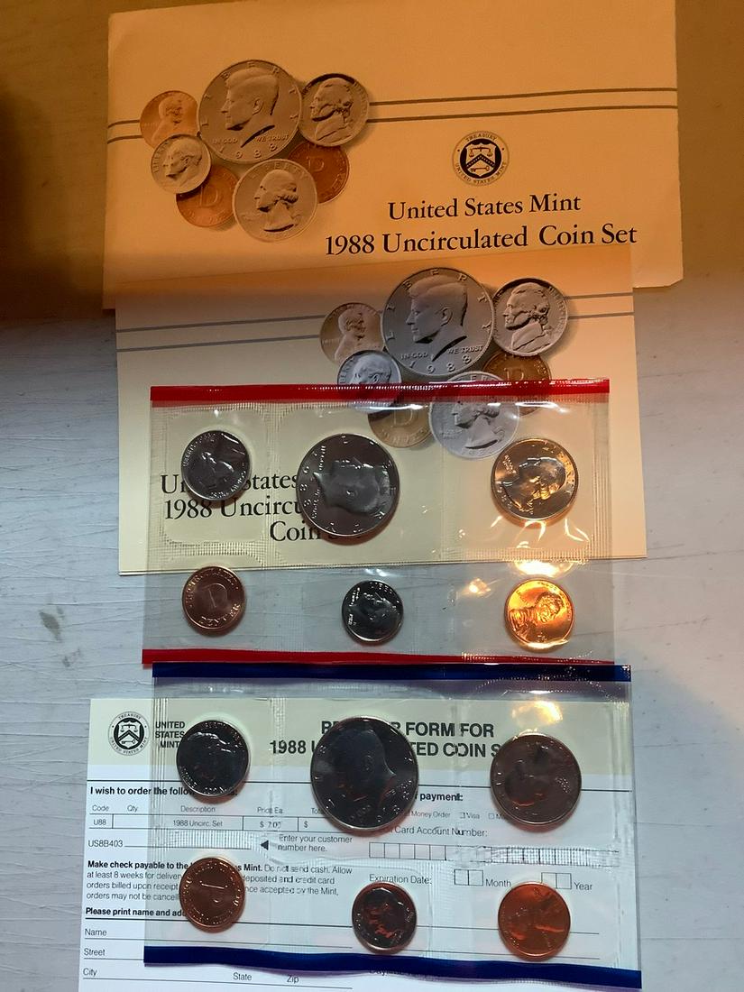 1988 US Mint D&P uncirculated Coin set (1 of 1)