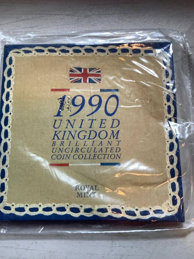 1990 UK uncirculated coin collection (1 of 1)