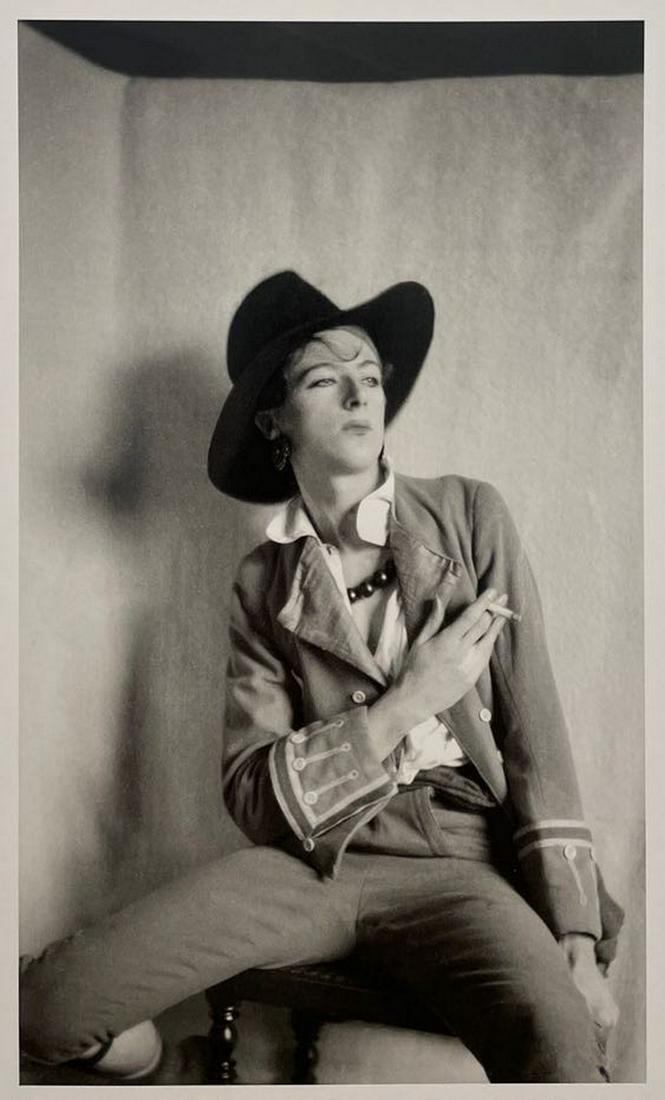 Cecil Beaton - Beaton in All the Vogue, 1925 (1 of 1)