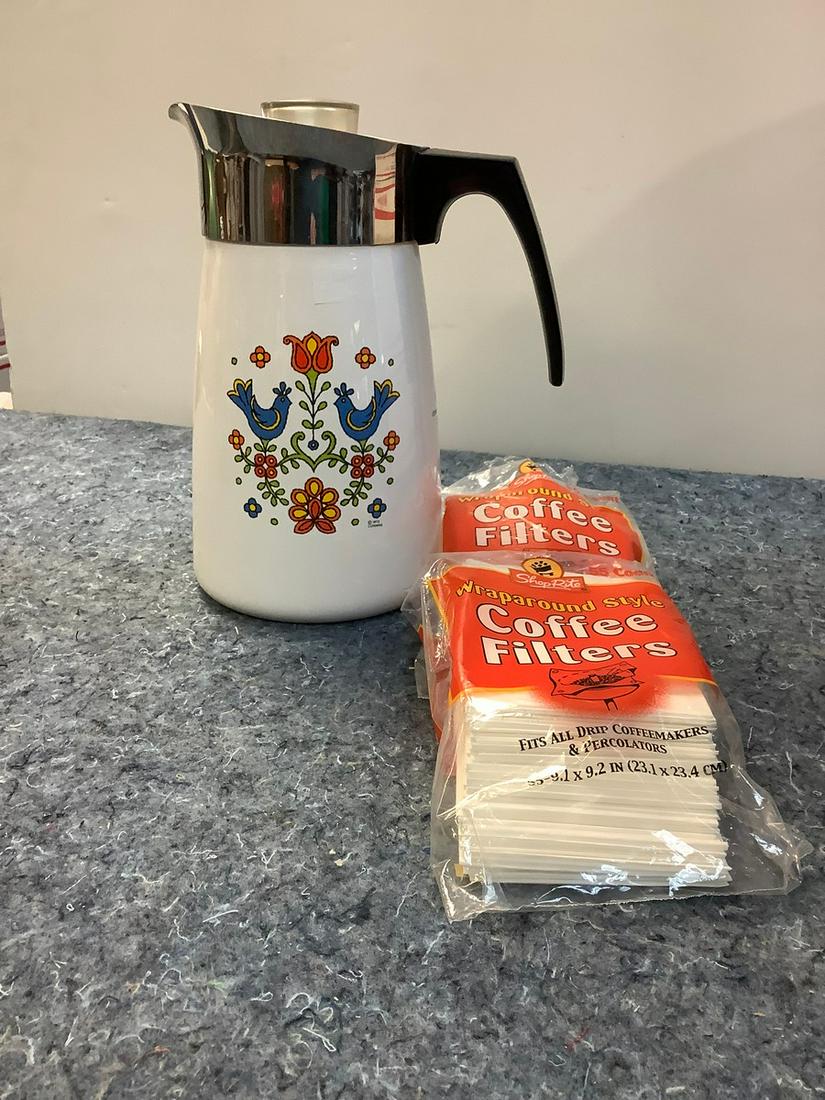 Vintage Corning Ware 10 Cup Percolator and Coffee Filters (1 of 1)