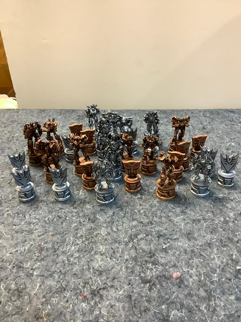 2006 Hasbro Transformer Chess Pieces: 2006 Hasbro Transformer Chess Pieces