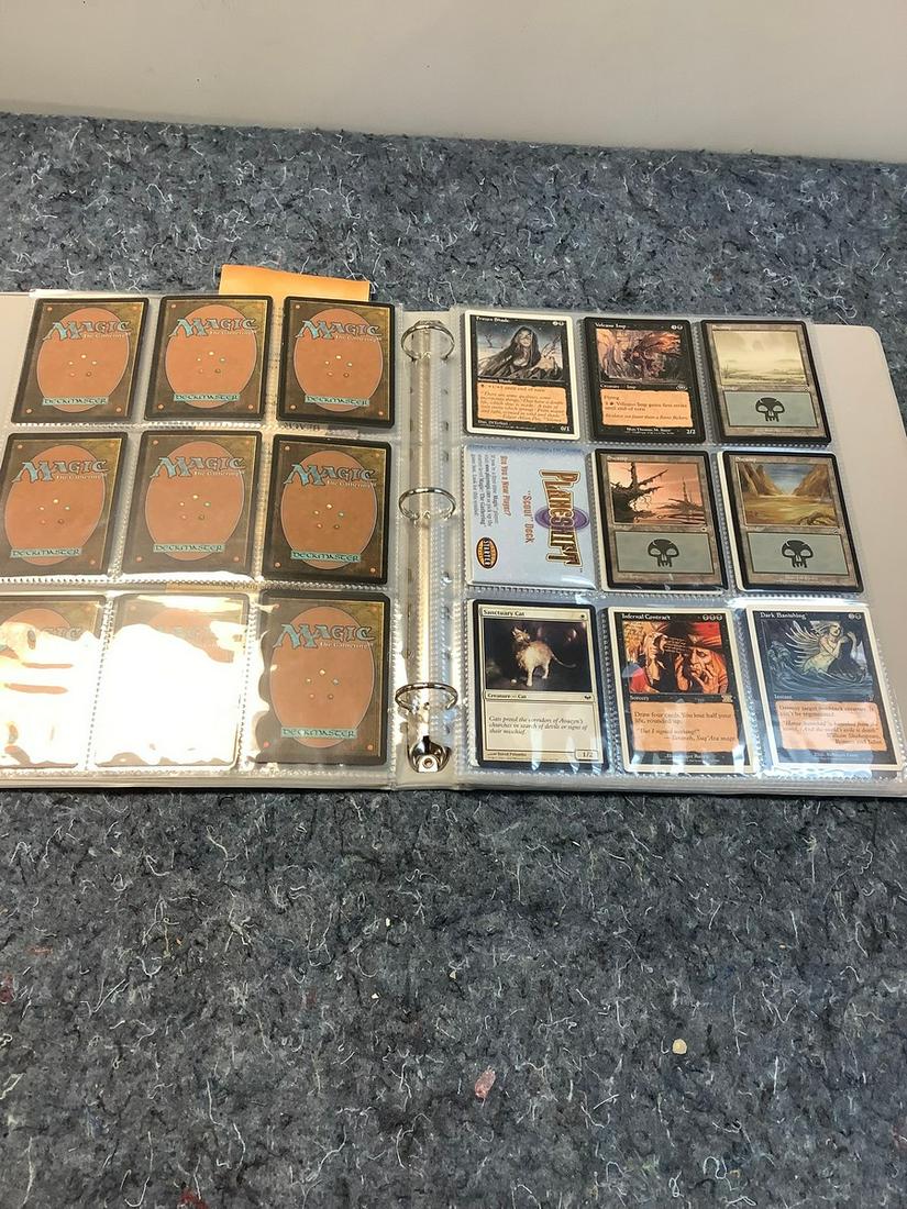 Binder Full of Magic The Gathering Cards: Binder Full of Magic The Gathering Cards