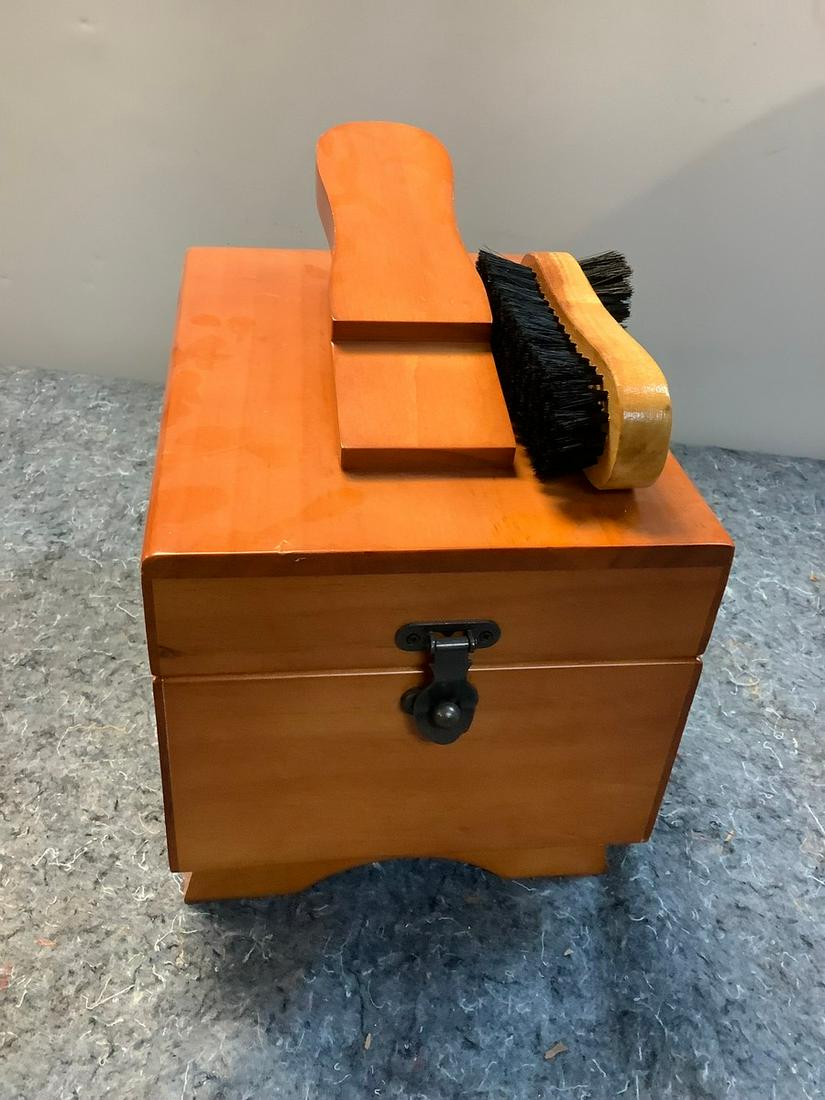 Wood Shoe Shine Box 11x10.5: Wood Shoe Shine Box 11x10.5