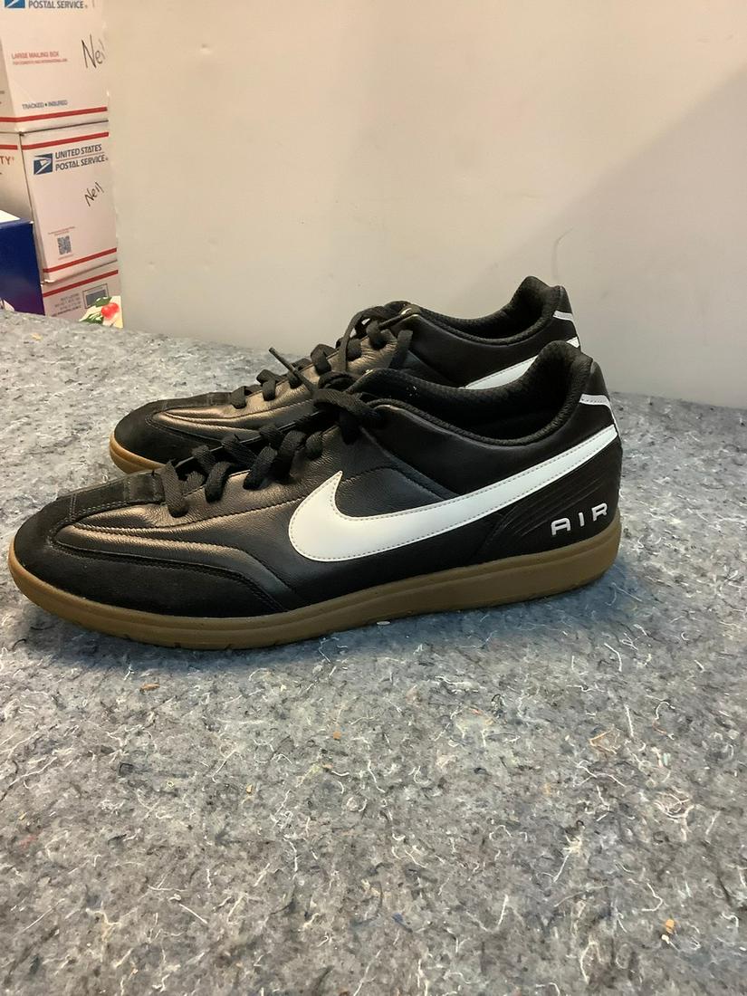 Men's Nike Air Sneakers Size 13: Men's Nike Air Sneakers Size 13