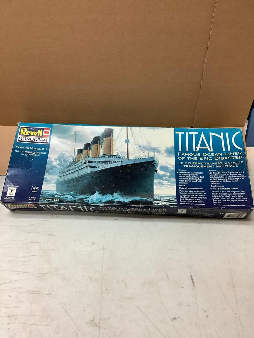 Complete Revell Titanic 1/570 Scale: Complete Revell Titanic 1/570 Scale