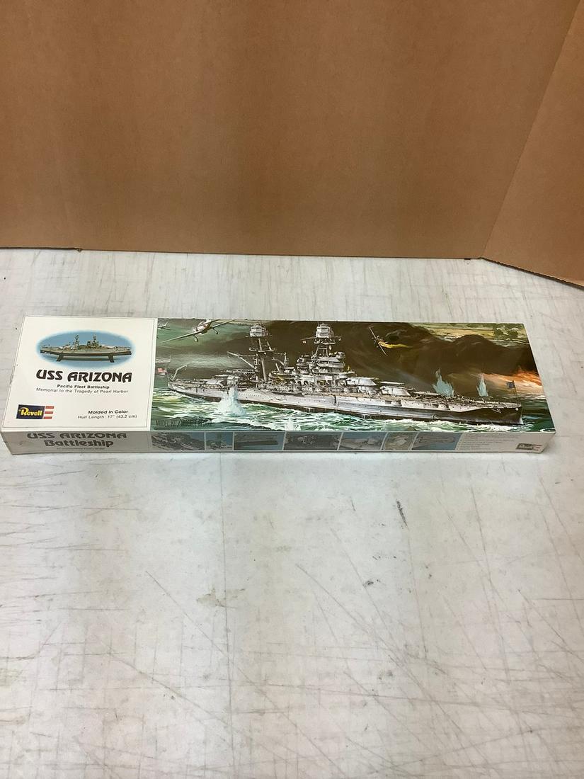Sealed Revell USS Arizona Pacific Fleet Battleship (1 of 1)