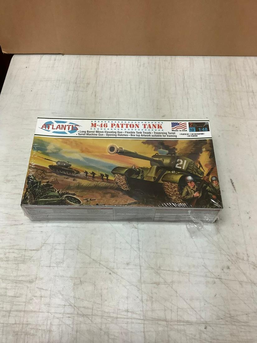 Sealed Atantis M-46 Patton Tank 1:48 (1 of 1)