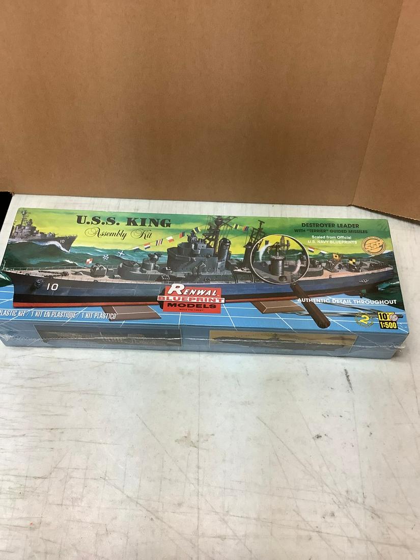 Sealed Renwal BluePrint Models U.S.S. King Assembly Kit 1:500 (1 of 1)