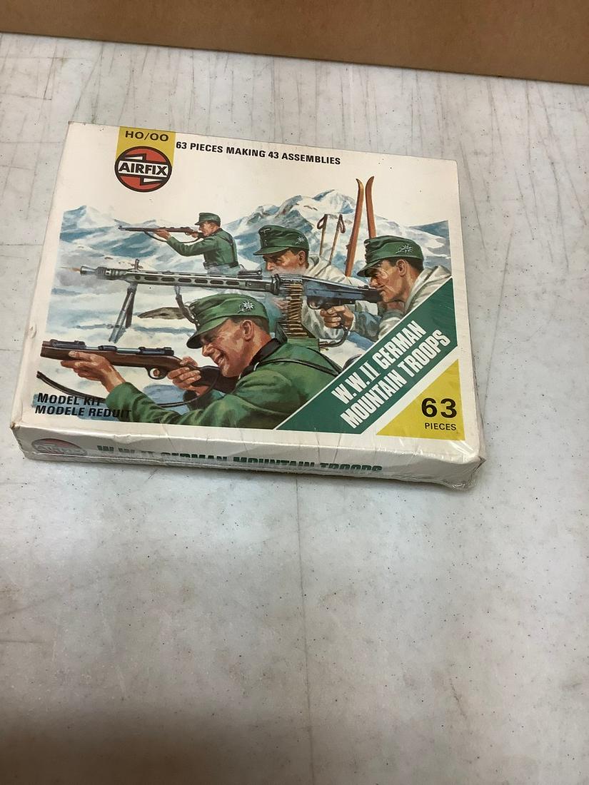 Sealed Airfix W.W.II German Mountain Troops HO/OO Scale 63 Pieces (1 of 1)
