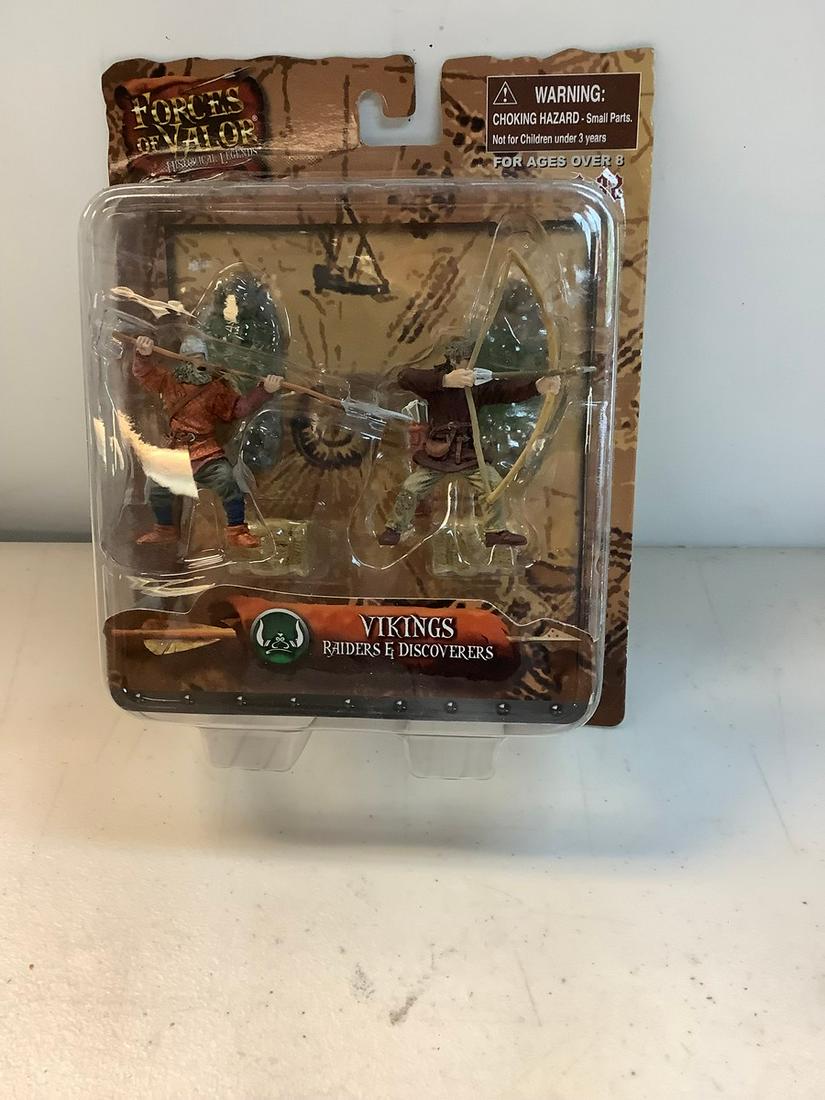 Sealed Forces of Valor Vikings Raiders & Discoverers 1:32 Scale: Sealed Forces of Valor Vikings Raiders & Discoverers 1:32 Scale