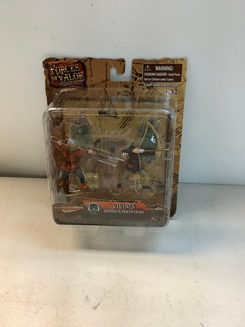 Sealed The Forces of Valor Vikings Raiders & Discoverers 1:32 Scale: Sealed The Forces of Valor Vikings Raiders & Discoverers 1:32 Scale