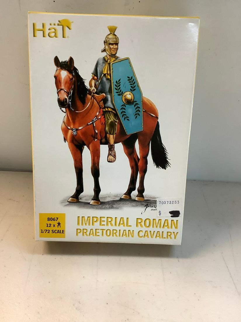 Complete Hat Imperial Roman Praetorian Cavalry 1/72 Scale (1 of 1)