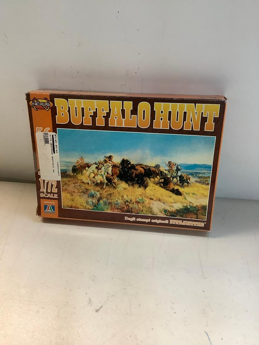 Complete Nexus Buffalo Hunt 1/72 Scale: Complete Nexus Buffalo Hunt 1/72 Scale