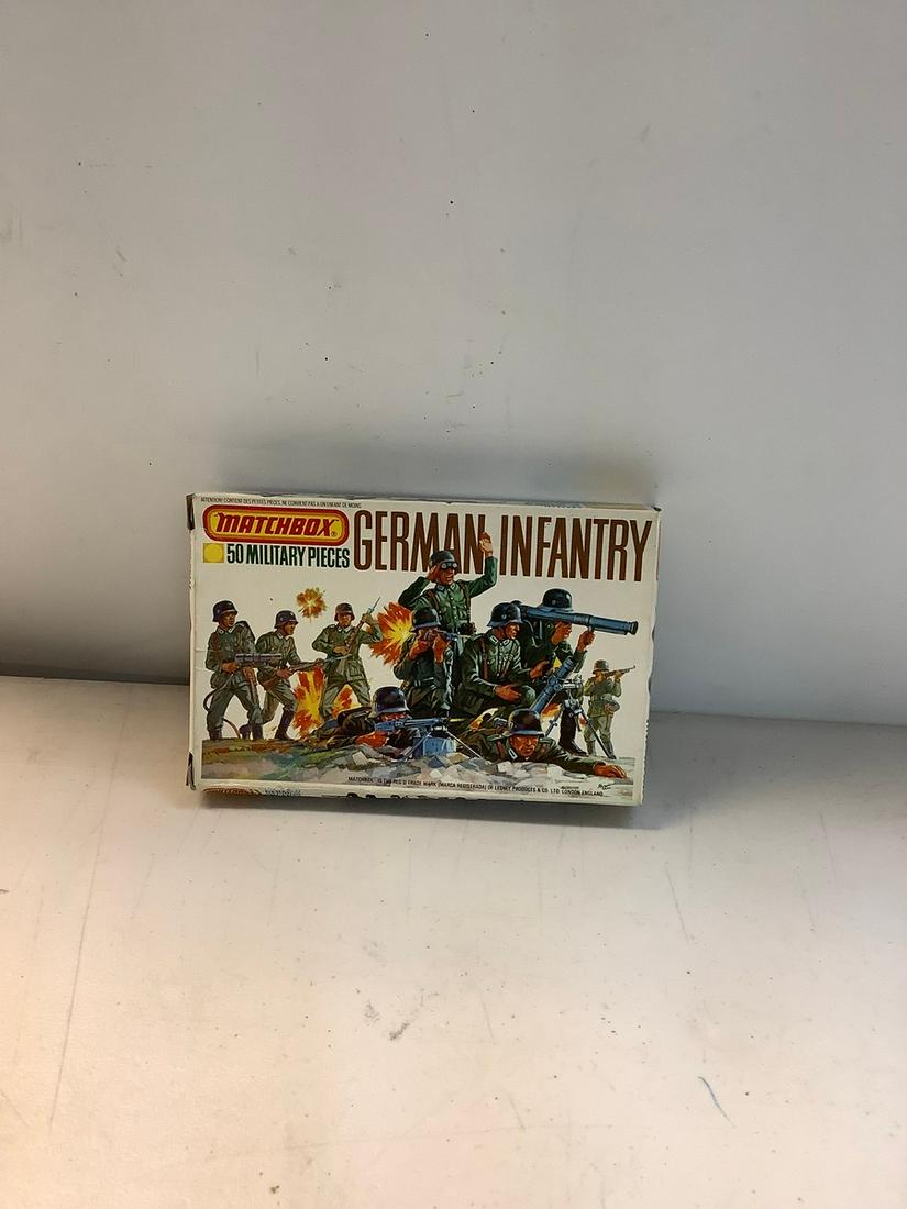 Complete Matchbox German Infantry 50 Military Pieces: Complete Matchbox German Infantry 50 Military Pieces