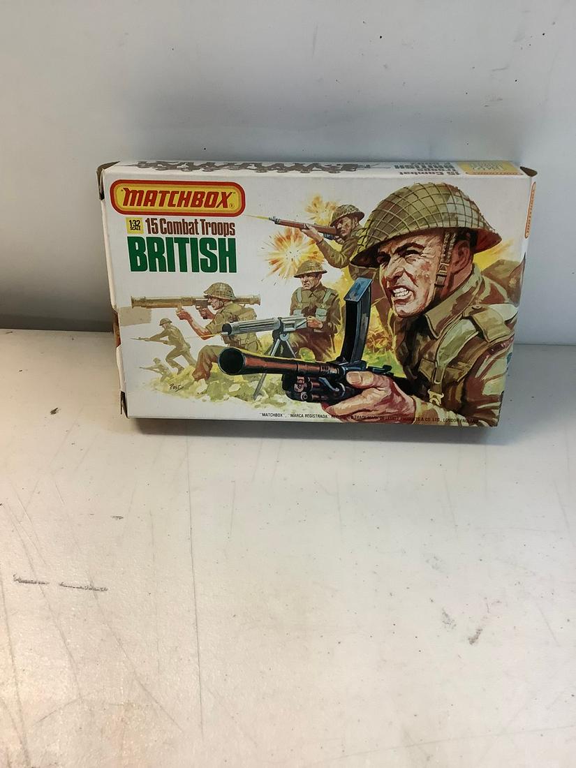 Complete Matchbox 15 British Combat Troops 1:32 Scale (1 of 1)