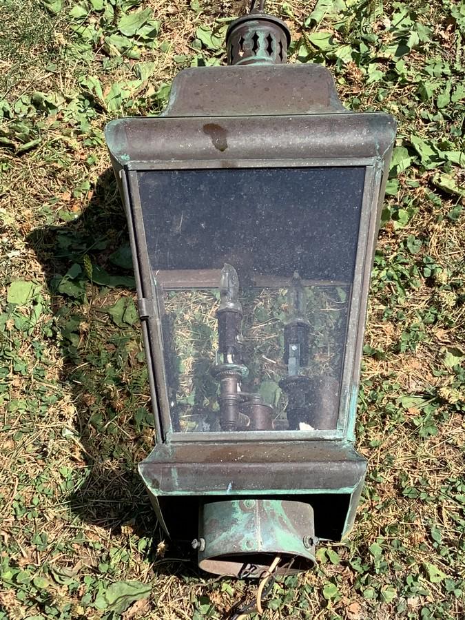 Out Door Pole Lantern Light (1 of 3)