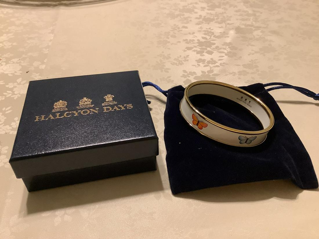 halcyon days England gold trim butterfly cuff bracelet signed costume julery with bag and box 1.5 (1 of 4)