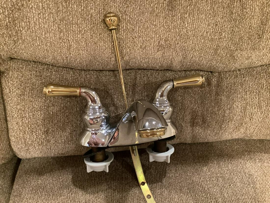 Silver and Gold Tone Faucet: Silver and Gold Tone Faucet