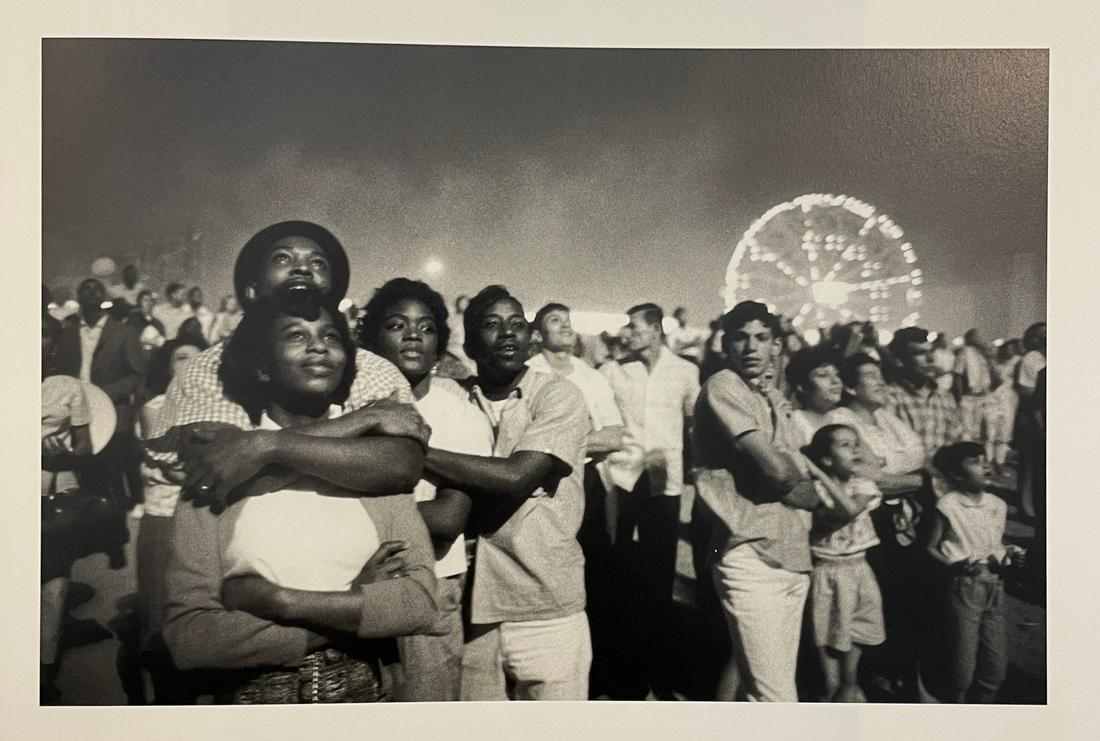 Bruce Davidson - New York City, 1962: BRUCE DAVIDSON (B. 1933) New York City, 1962 Print in Colors 6 1/4" x 9 3/4" Bruce Davidson is an American photographer known for capturing images of communities and individuals living on the fringes