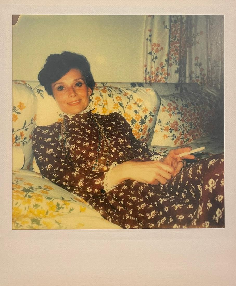Andy Warhol - Audrey Hepburn, 1973: ANDY WARHOL (1928-1987) Audrey Hepburn, 1973 Polaroid Print 6 1/4" x 7 1/4" Andy Warhol was a leading figure in the Pop Art movement. Like his contemporaries Roy Lichtenstein and Robert Rauschenberg,