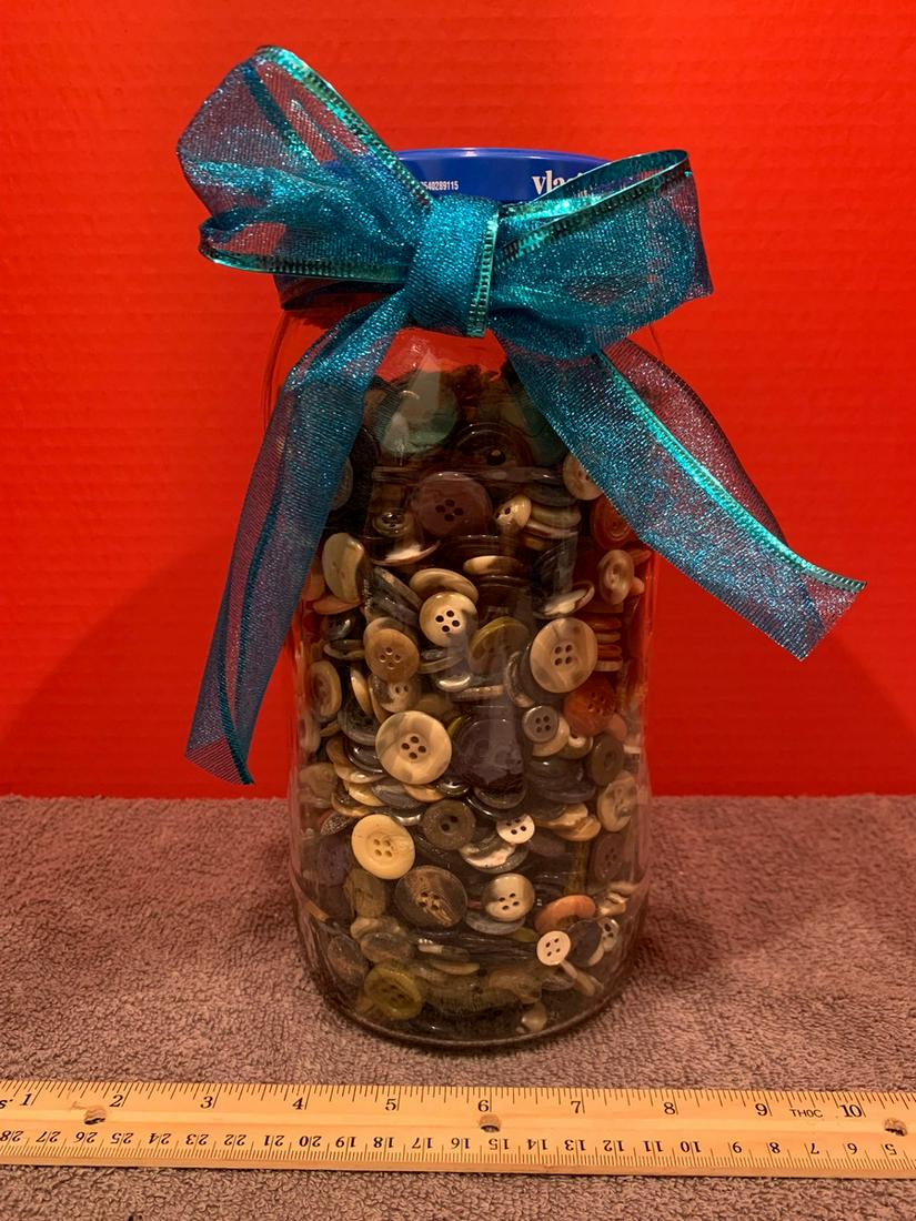 Vintage Buttons, Jar approx 10" tall: Vintage Buttons, Jar approx 10" tall