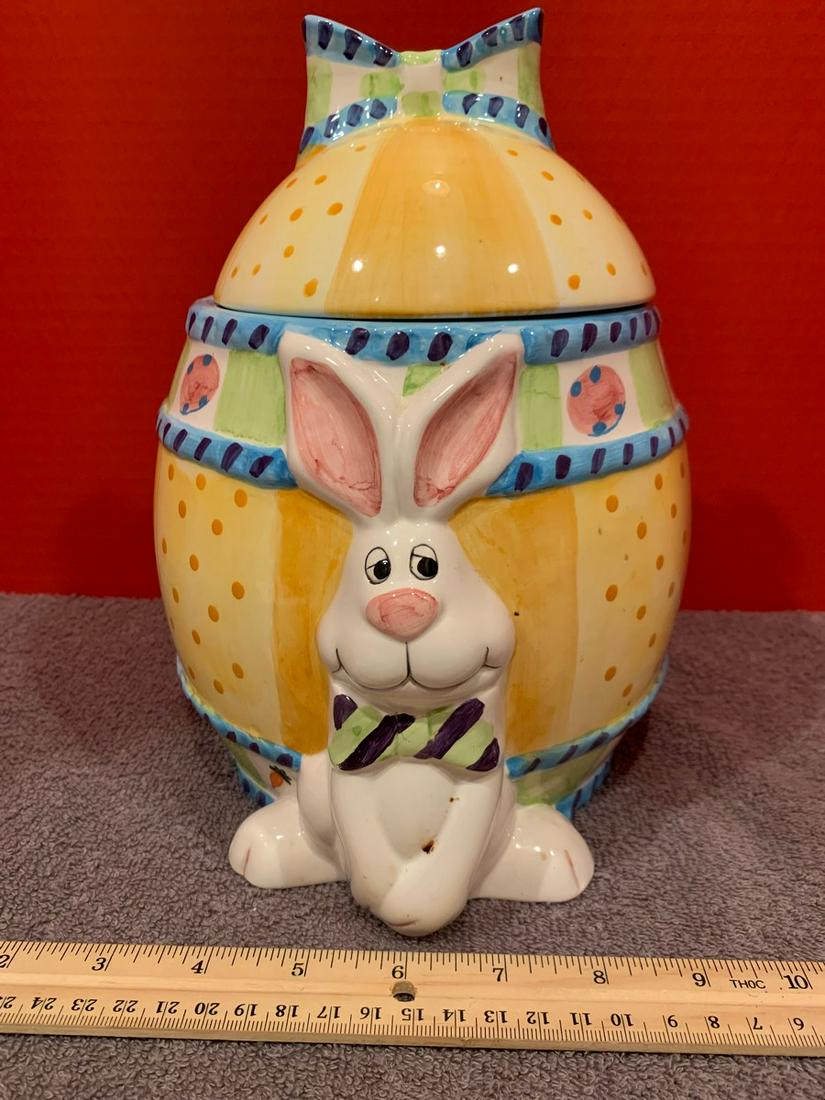Easter Cookie Jar, approx 10" tall: Easter Cookie Jar, approx 10" tall